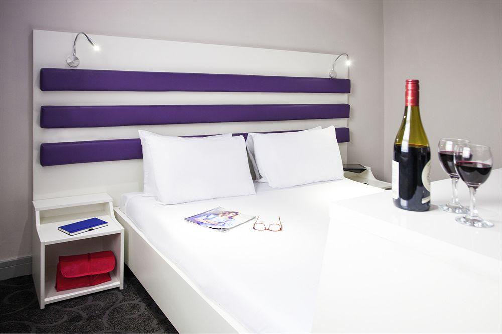 Hotel Ibis Styles London 3*